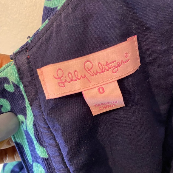 Lilly Pulitzer Delia Shift Dress Fountain Hopping Floral sz 0 Ptp15.5”-16” - Picture 4 of 5